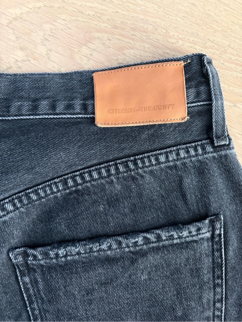 Citizens Of Humanity Marlow Shorts 26 Black Vintage
